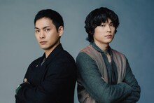 Netflixシリーズ「九条の大罪」で共演した柳楽優弥（左）、松村北斗（右）
