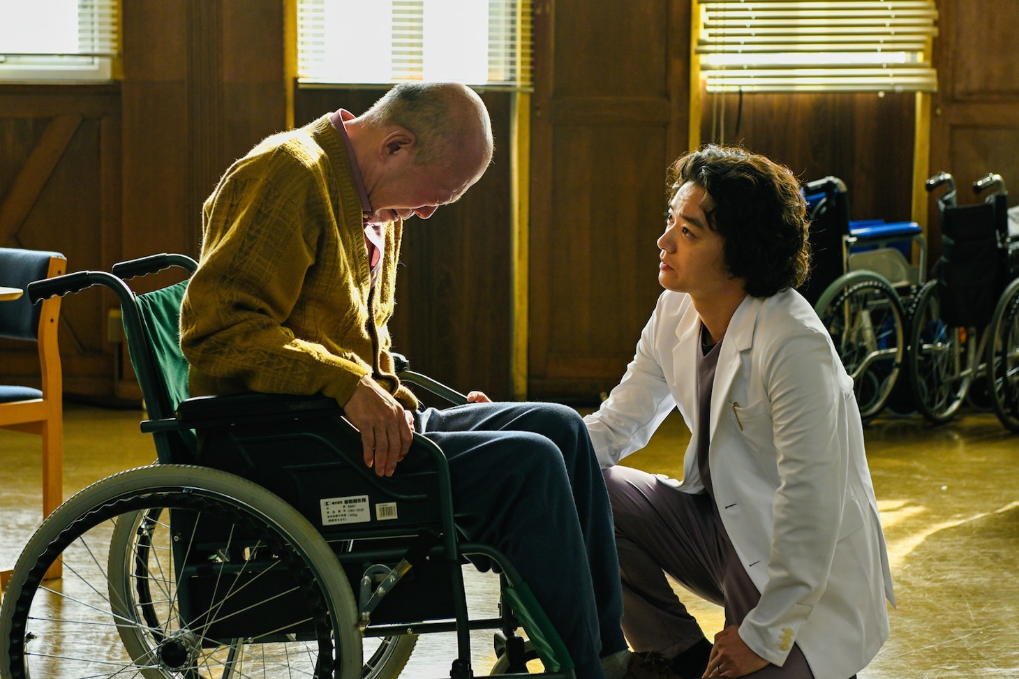 「廃用身」場面写真