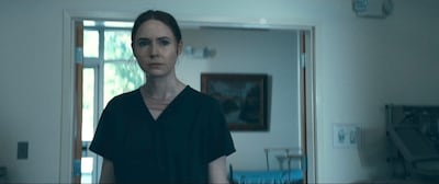 「サンキュー、チャック」より、カレン・ギラン演じるフェリシア