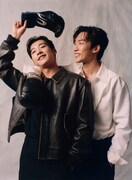 「ブラッドハウンド」シリーズで共演するウ・ドファン（左）とイ・サンイ（右）