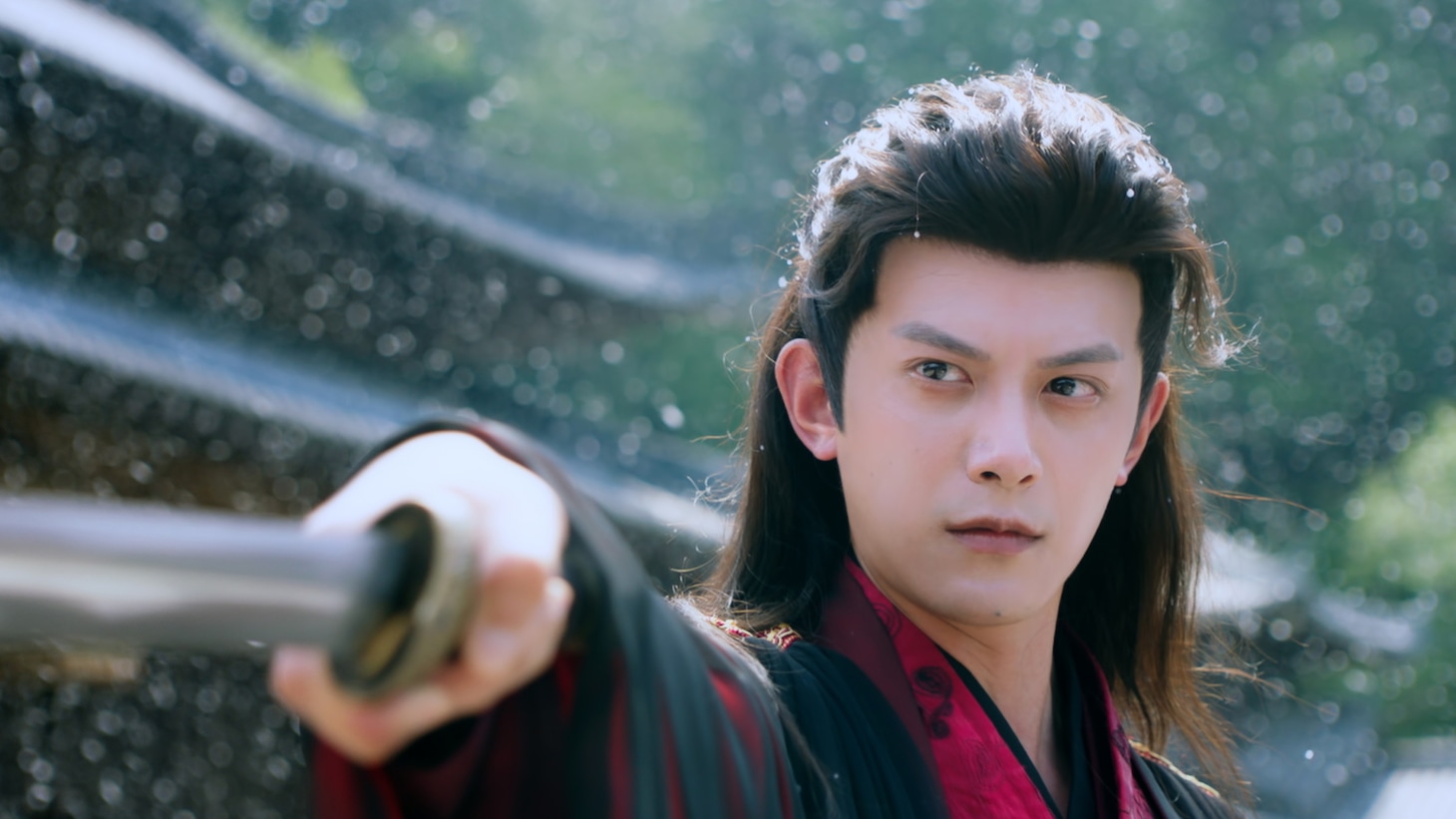 ドン・カイ（鄧凱）演じる翎王