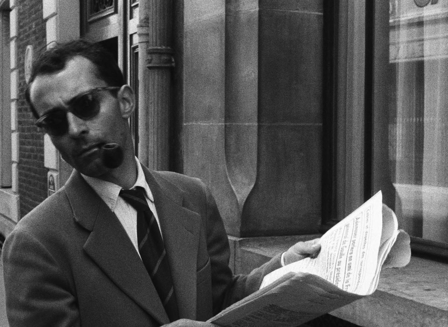 映画「勝手にしやがれ」より、ジャン=リュック・ゴダール