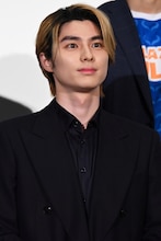 堤真一・山田裕貴・本田響矢ら日曜劇場「GIFT」キャスト集結、有村架純は選手の熱量を称賛