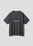 グラニフ「スター・ウォーズ」コレクションより、Tシャツ（4900円）