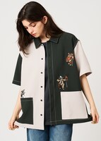 グラニフ「スター・ウォーズ」コレクションより、シャツ・ブラウス（7500円）