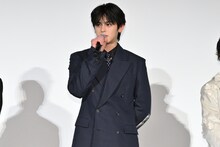 映画「炎かがよへ」初日舞台挨拶に登壇した元之介