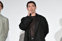 映画「炎かがよへ」初日舞台挨拶に登壇した松大航也