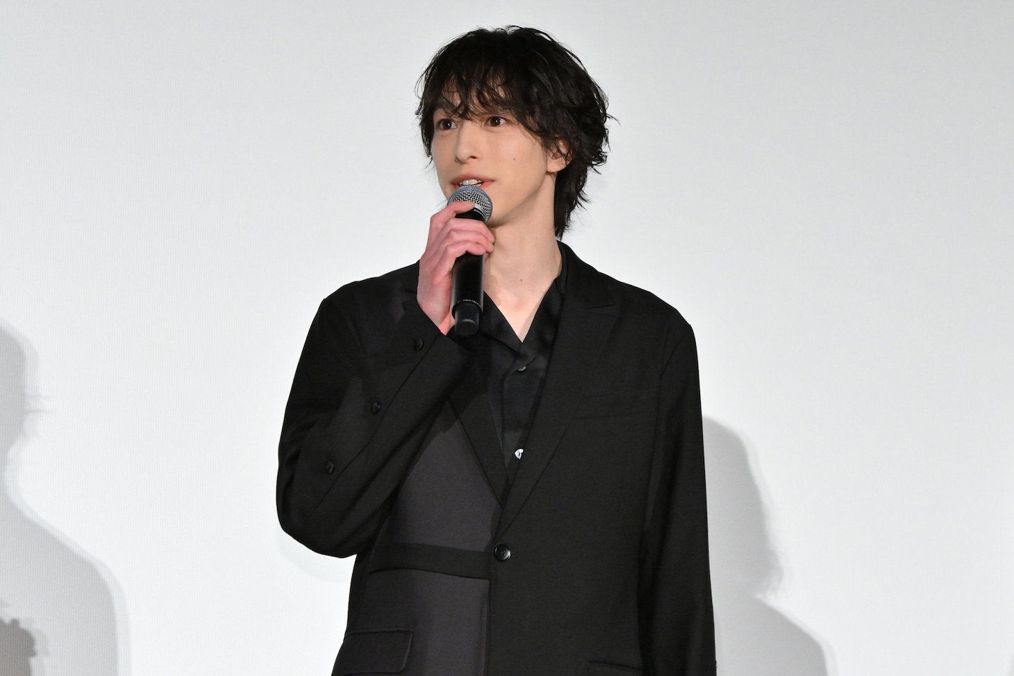 映画「炎かがよへ」初日舞台挨拶に登壇した杉江大志