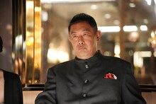 「免許返納!?」場面写真。内藤剛志演じる金子省吾