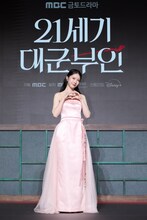 コン・スンヨン