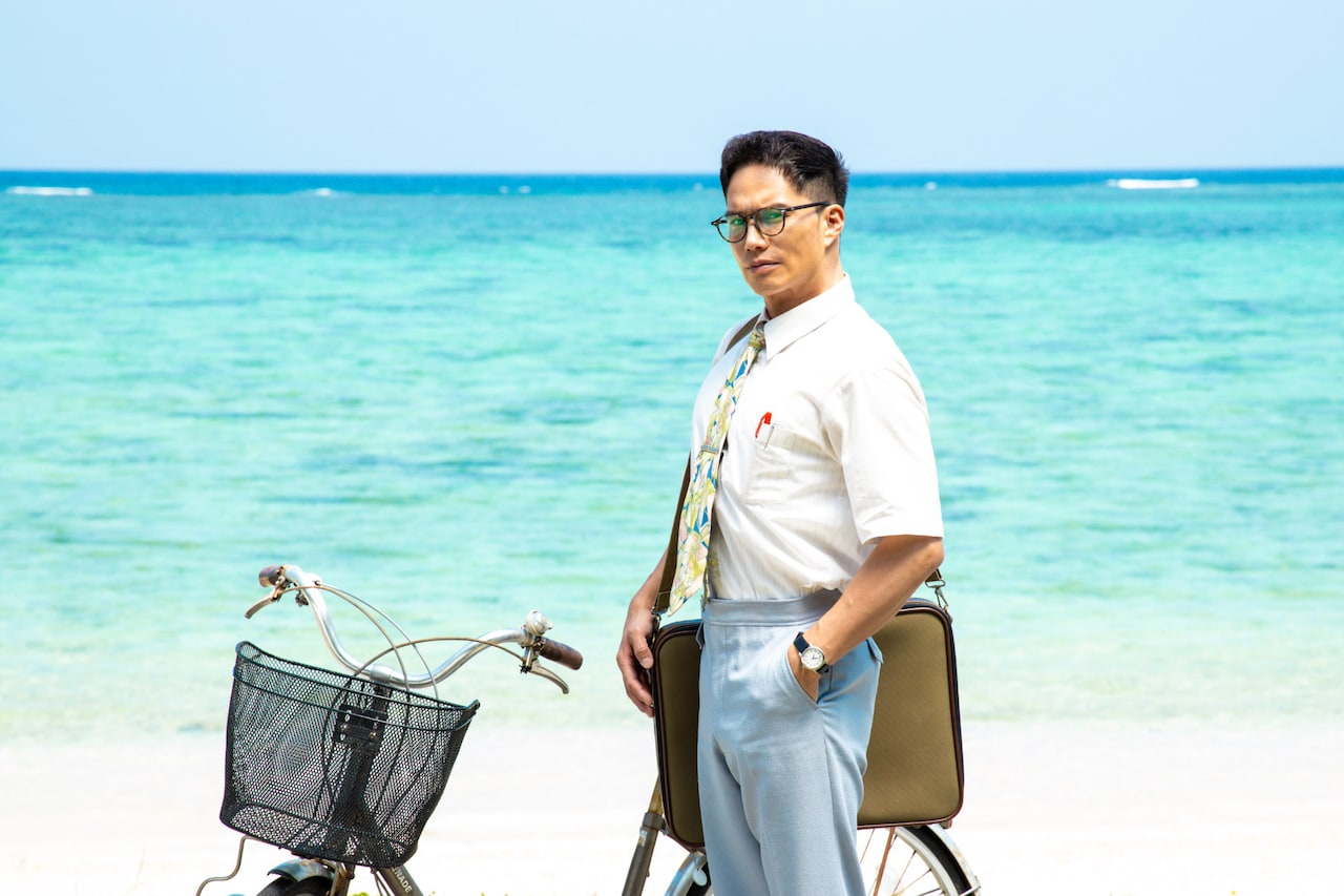 「おいしい給食 season4」より、市原隼人演じる主人公・甘利田幸男