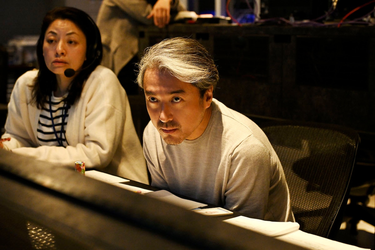 映画「君のクイズ」場面写真。ムロツヨシ演じる坂田泰彦