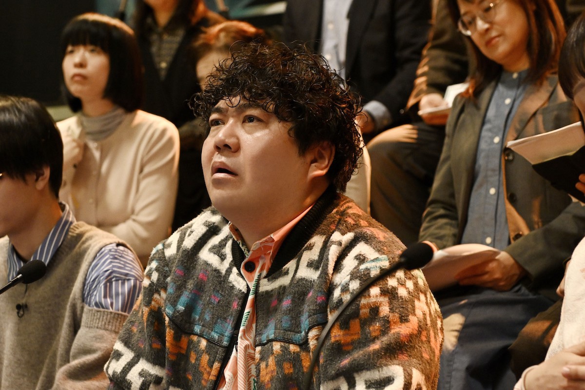 映画「君のクイズ」場面写真。福澤重文演じる馬場