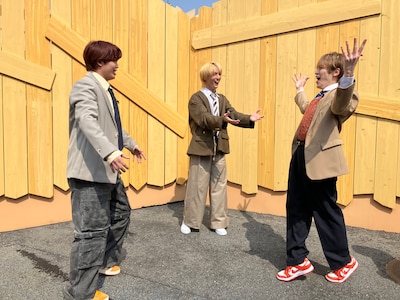 「Travis JapanのスタディーJAPAN 特別編 in 大阪」の様子。左からTravis Japanの吉澤閑也、川島如恵留、松倉海斗