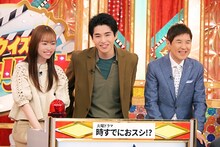 「ドラマでクイズ！THEキリヌキ」より、火曜ドラマ「時すでにおスシ!?」の出演陣。左から杏花、中沢元紀、関根勤