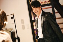 福士蒼汰、役作りで1.5倍の肉体に！オム・ギジュンと狂気放つ「TOKYO BURST-犯罪都市-」新カット