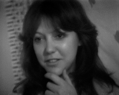 「美しく、黙りなさい」に出演したアンヌ・ヴィアゼムスキー ©Sois belle et tais-toi ! / Delphine Seyrig, 1976 / Centre audiovisuel Simone de
Beauvoir