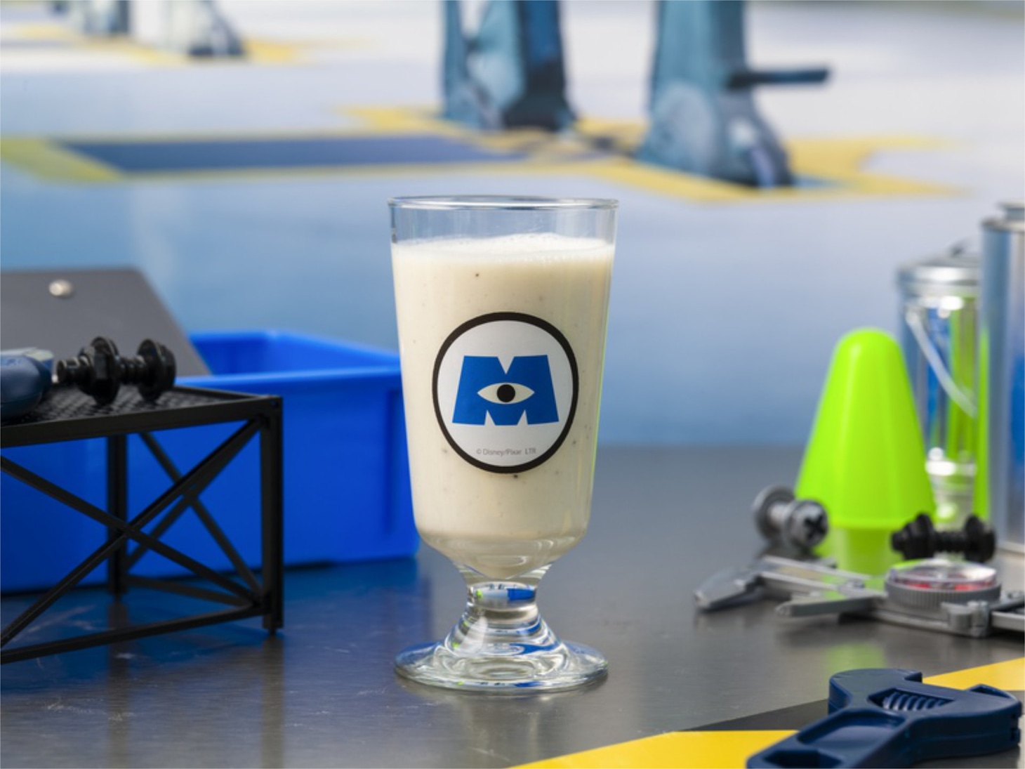 ＜モンスターズ社＞バナナヨーグルトスムージー（税込1190円）