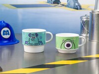 ホットミルク（税込690円）