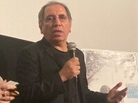 2024年12月、舞台挨拶に登壇したモフセン・マフマルバフ