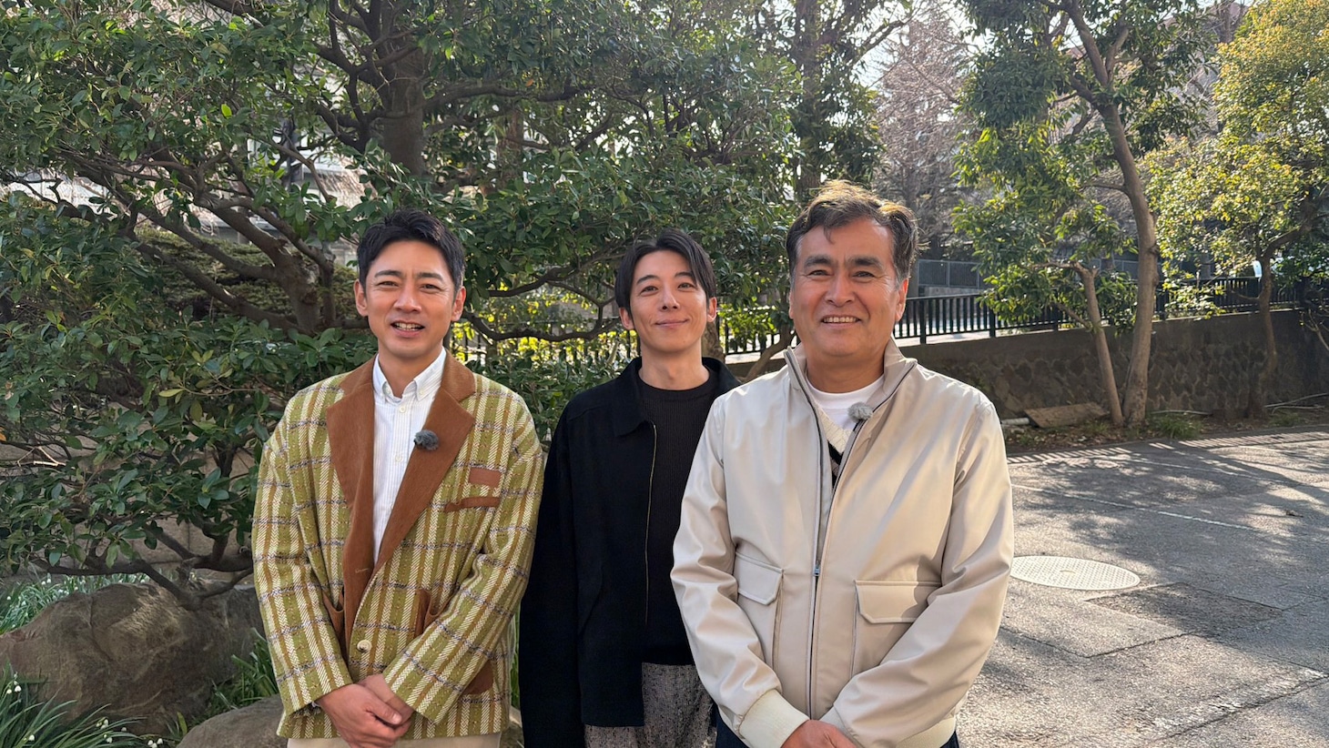 「火曜の良純孝太郎 2時間SP」より、左から小泉孝太郎、高橋一生、石原良純