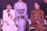 左から伊藤沙莉、戸田恵梨香