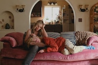 Apple TVオリジナルシリーズ「マーゴのマネートラブル」場面写真