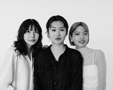 「CHANEL AND CINEMA - TOKYO LIGHTS」で選出された監督陣。左から首藤凜、古川葵、田中さくら