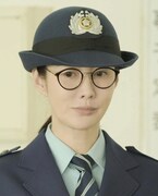 ともさかりえ演じる瀬下万美子