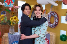 映画「正直不動産」左から永瀬財地役の山下智久、山口ヒロト役の岩﨑大昇（KEY TO LIT）