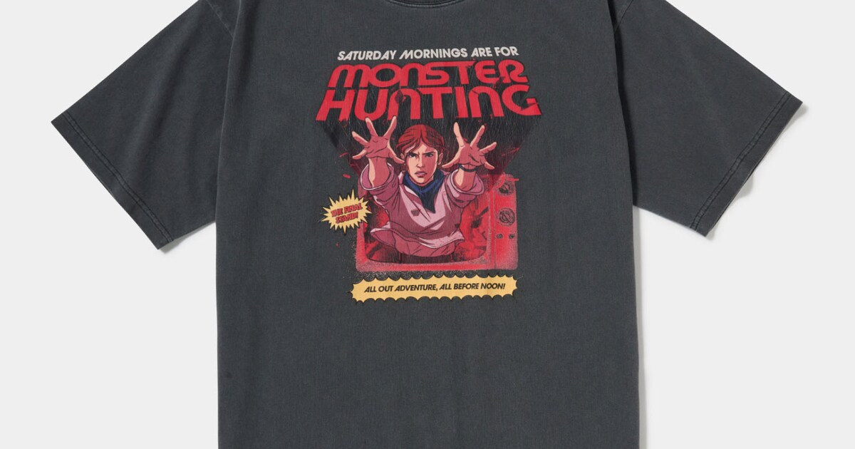 ストレンジャー・シングス 未知の世界」MONSTER HUNTING Tee ELEVEN 