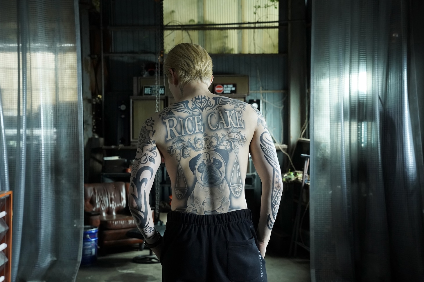 Netflixシリーズ「九条の大罪」メイキングカット