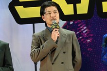 「ミステリー・アリーナ」の完成披露試写会にて、レジェンド役の玉山鉄二