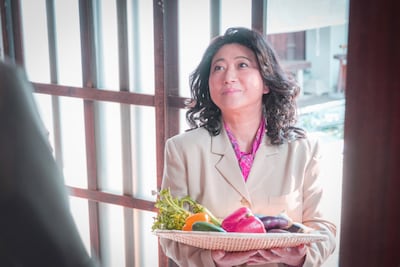 平成2年度後期テレビ東京連続テレビドラマ「まりとっつぁん」より。ドラマの最終回にサプライズで出演した大女優・三篠慶子（友近）