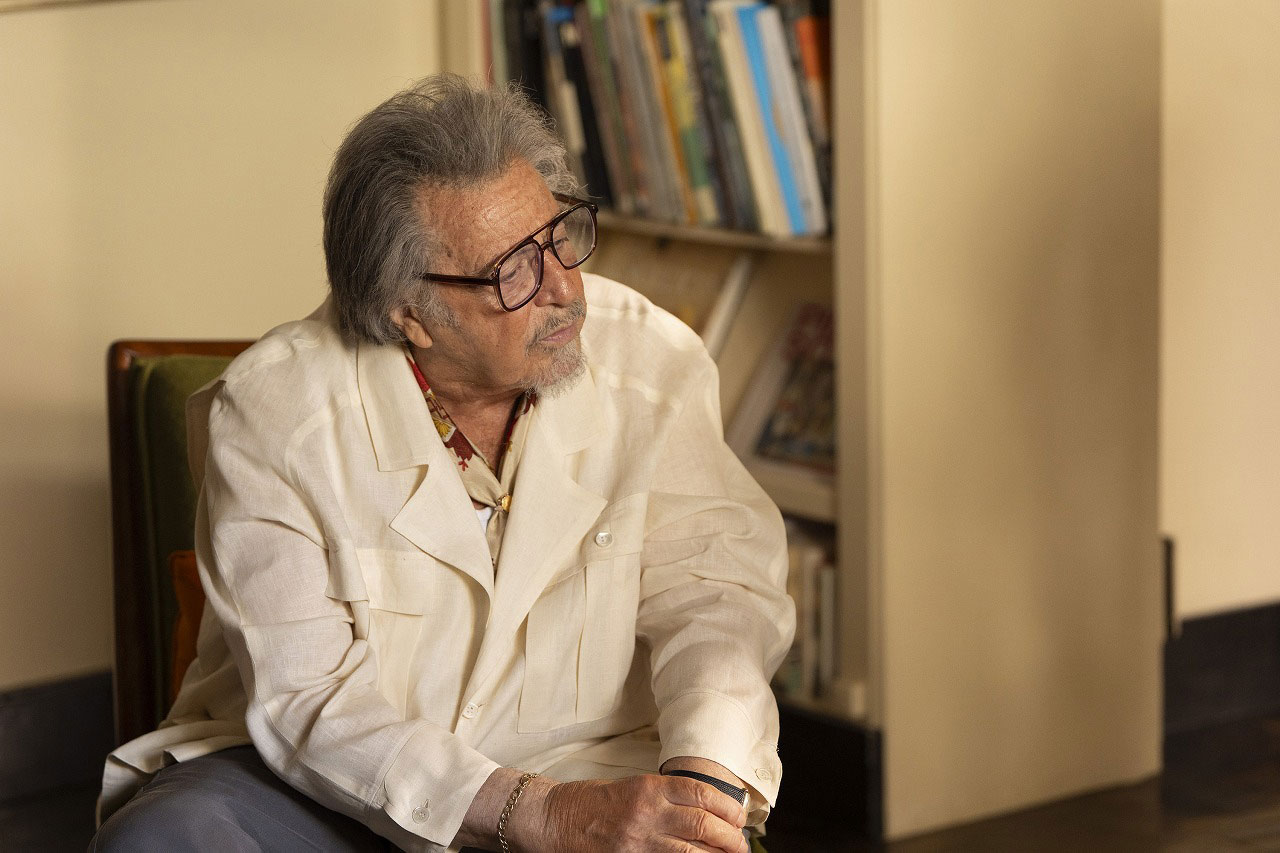 「デッドマンズ・ワイヤー」新場面写真。アル・パチーノ扮する社長M・L・ホールは、犯人の最大の敵となる