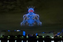 仮面ライダーアギト、G3、ギルス、G7に観客から大歓声！夜空を彩るドローンショー開催