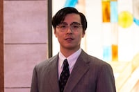 Netflixシリーズ「地獄に堕ちるわよ」より、大地主の息子・三田麻呂彦（演：田村健太郎）