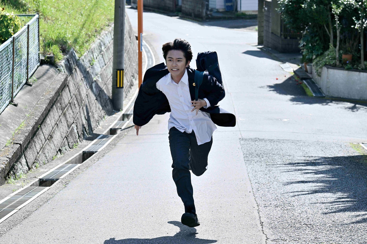 ドラマ「スピナーベイト」より、主人公の高校生・三井宏太（演：加藤清史郎）