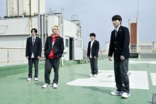 ドラマ「スピナーベイト」場面写真。左から清野隆弘（演：伊藤あさひ）、寺山大輝（演：奥野壮）、三井宏太（演：加藤清史郎）、内新次郎（演：萩原護）