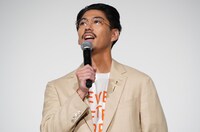 「Never After Dark／ネバーアフターダーク」ジャパンプレミア試写会に登壇した賀来賢人