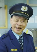 「ムショラン三ツ星」総務部用度課長の丹後眞人（演：三宅弘城）