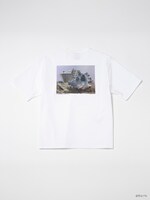 ブルトンの登場回タイトル「無限へのパスポート」へのオマージュを込めた「ULTRAMAN60thグラフィックT D」