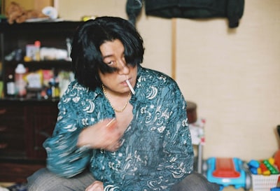 「しびれ」新場面写真