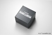 「ATTESA STAR WARS The Mandalorian Beskar Model」の箱