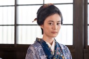 連続テレビ小説「風、薫る」より、梅岡看護婦養成所のメンバー・玉田多江（演：生田絵梨花）
