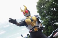 映画「アギト—超能力戦争—」津上翔一が変身した仮面ライダーアギト