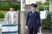 映画「アギト—超能力戦争—」に友情出演した「百獣戦隊ガオレンジャー」の主演・金子昇（右）