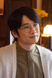 ドラマ「ある日彼女のパンティーが、」風間俊介演じるマンガ編集者・瀬良秀樹 ©NHK