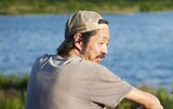 「時には懺悔を」場面写真。宮藤官九郎演じる明野