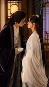 「春花焔～Kill Me Love Me～」より、左からリウ・シュエイー（劉学義）演じる慕容璟和、ウー・ジンイエン（呉謹言）演じる眉林
